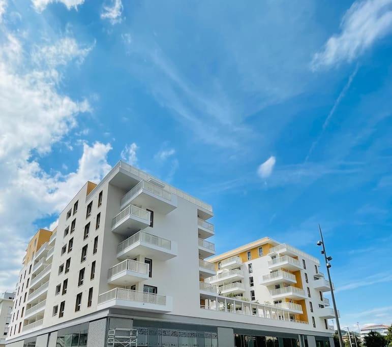 Logement Moderne Luxueux Parking Ac Cote De La Mer Nizza Kültér fotó